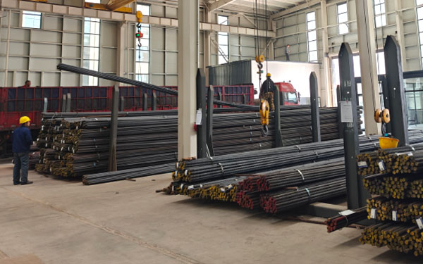 How to stock Thread Bars/Rock Bolt at construction site
